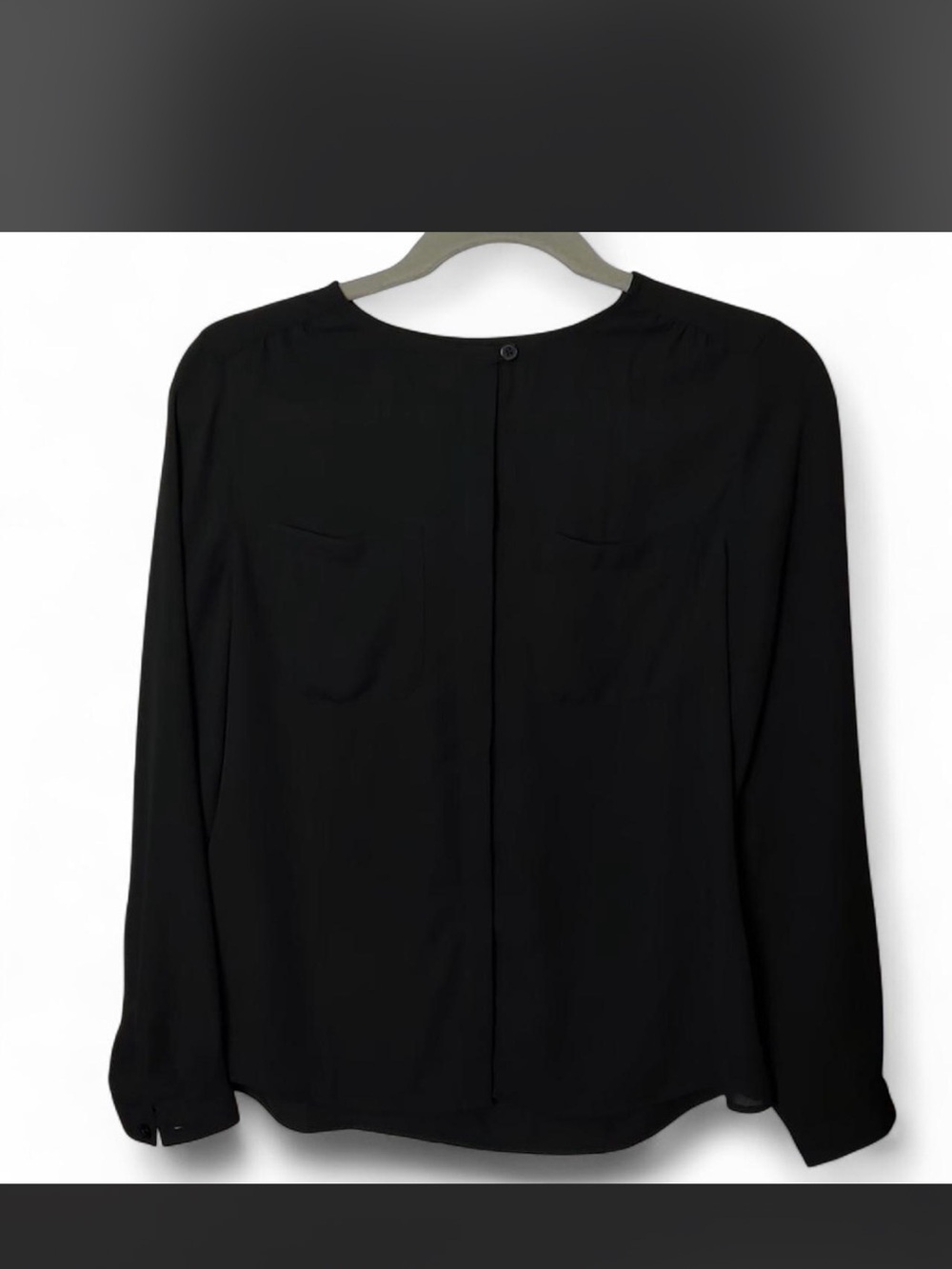 LOFT- Women’s long sleeve button up- Size: SP